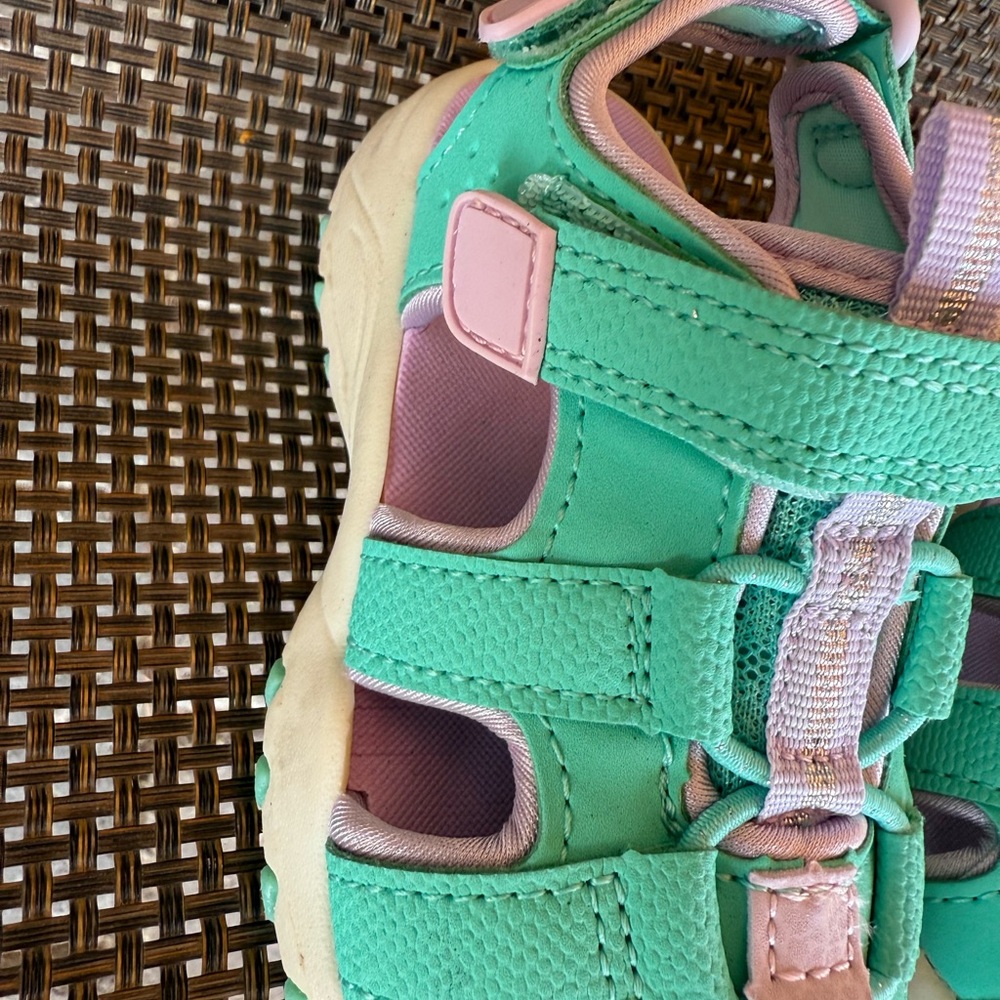 Cat & Jack Green and Pink Sandals Lightweight Comfort - Picture 4 of 6